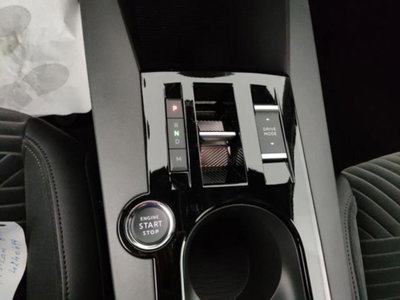 Lancia Ypsilon 1.2 mhev Edizione Limitata Cassina e-dct (16)