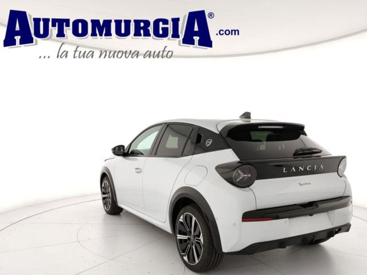 Lancia Ypsilon 1.2 mhev Edizione Limitata Cassina e-dct (3)