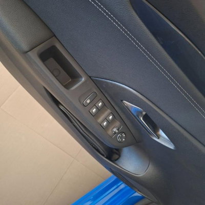 Opel Corsa 1.2 100 CV GS Line + (2)