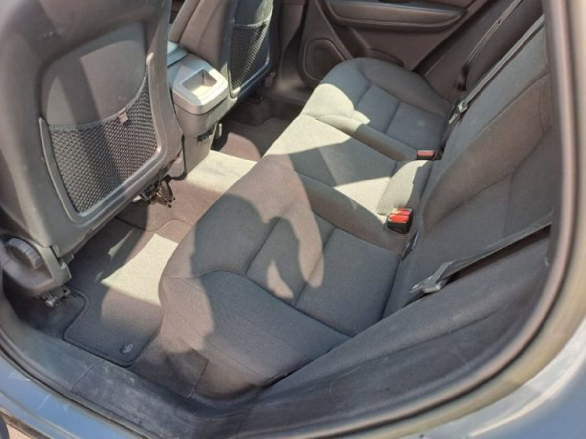 Volvo XC60 B4 (d) AWD Geartronic Momentum N1 (5)