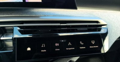 Peugeot 3008 1.2 hybrid Allure 145cv e-dcs6 (9)
