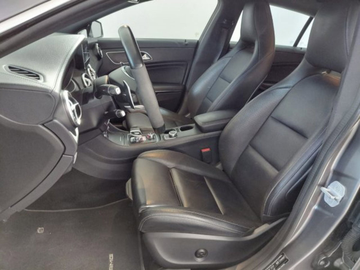 Mercedes-Benz CLA Shooting Brake 45 AMG 4Matic (3)