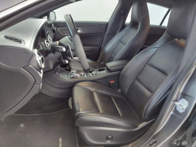 Mercedes-Benz CLA Shooting Brake 45 AMG 4Matic (3)