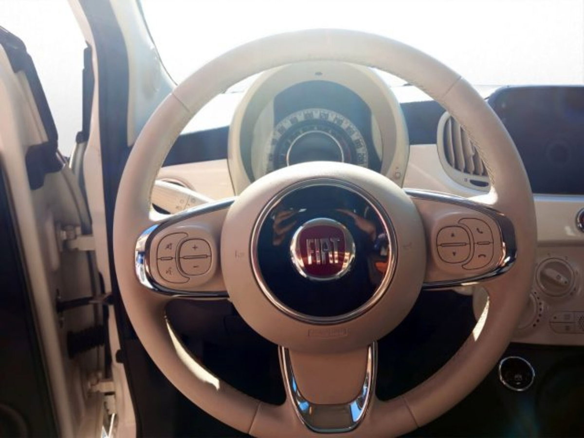 Fiat 500 1.0 Hybrid Red (9)