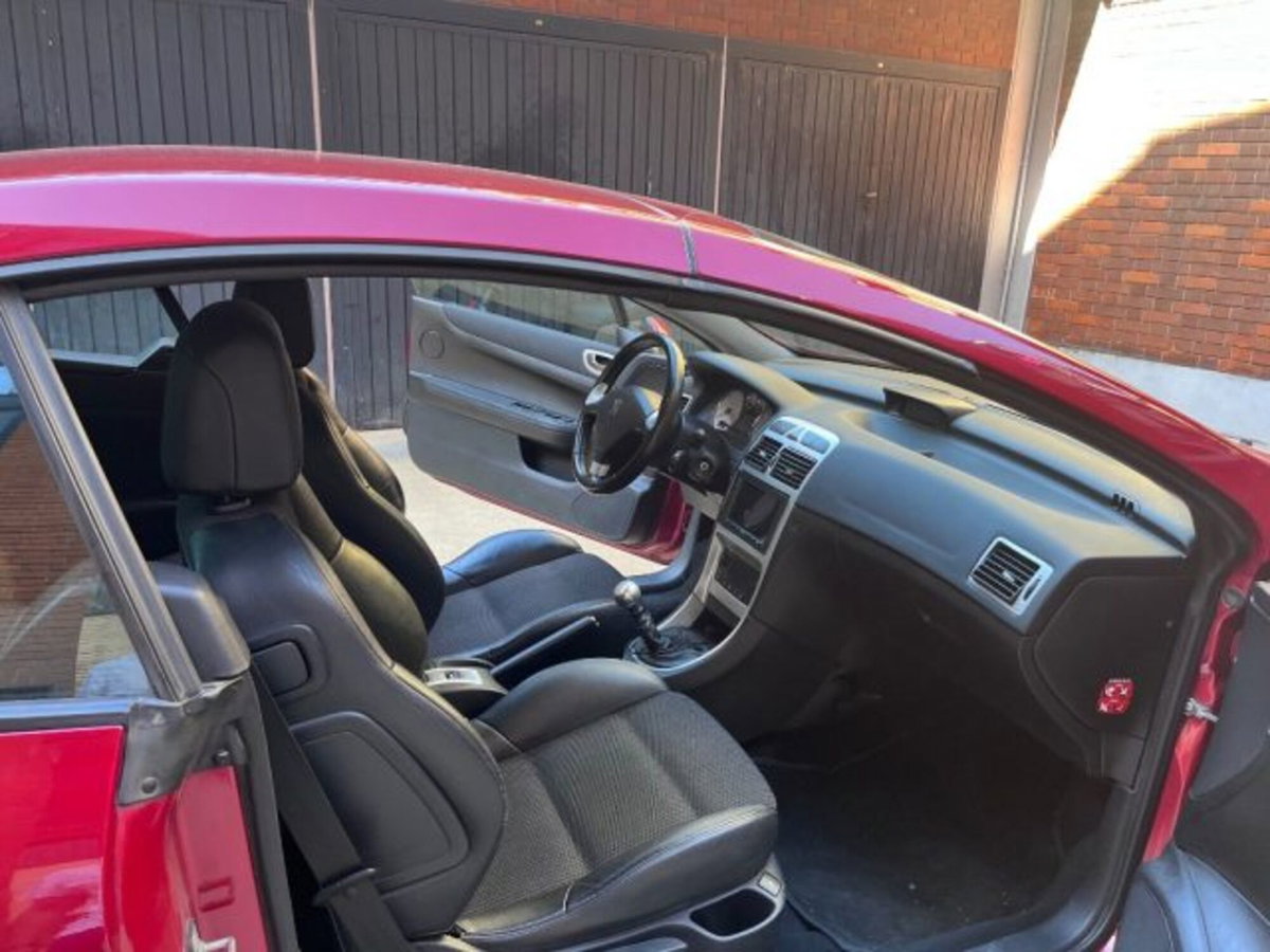 Peugeot 307 Cabrio 16V HDi FAP CC Australian (5)
