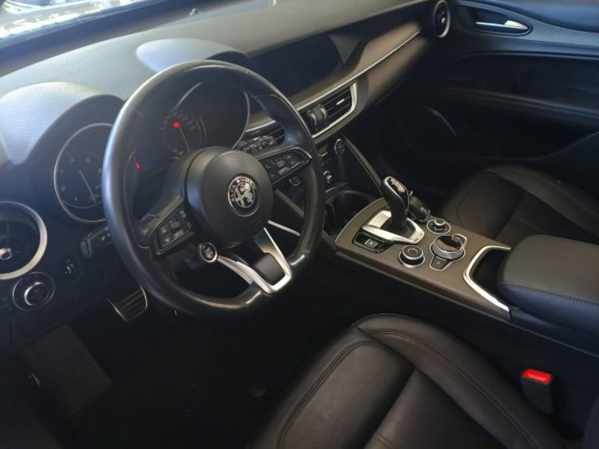 Alfa Romeo Stelvio Stelvio 2.2 Turbodiesel 210 CV AT8 Q4 Ti (8)