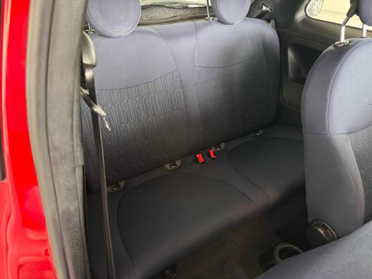 Fiat 500 1.0 Hybrid Red (13)