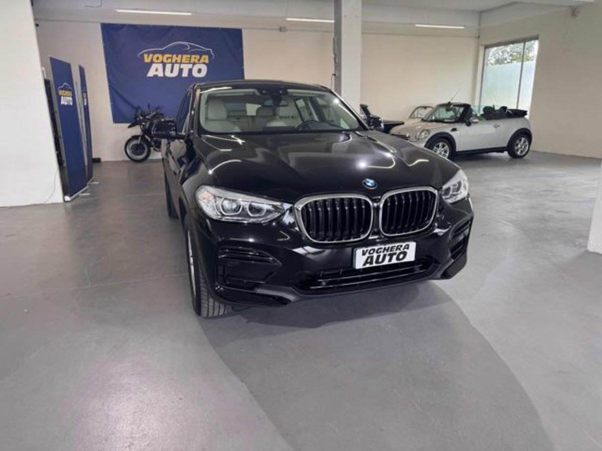 BMW X4 xDrive20i xLine (2)