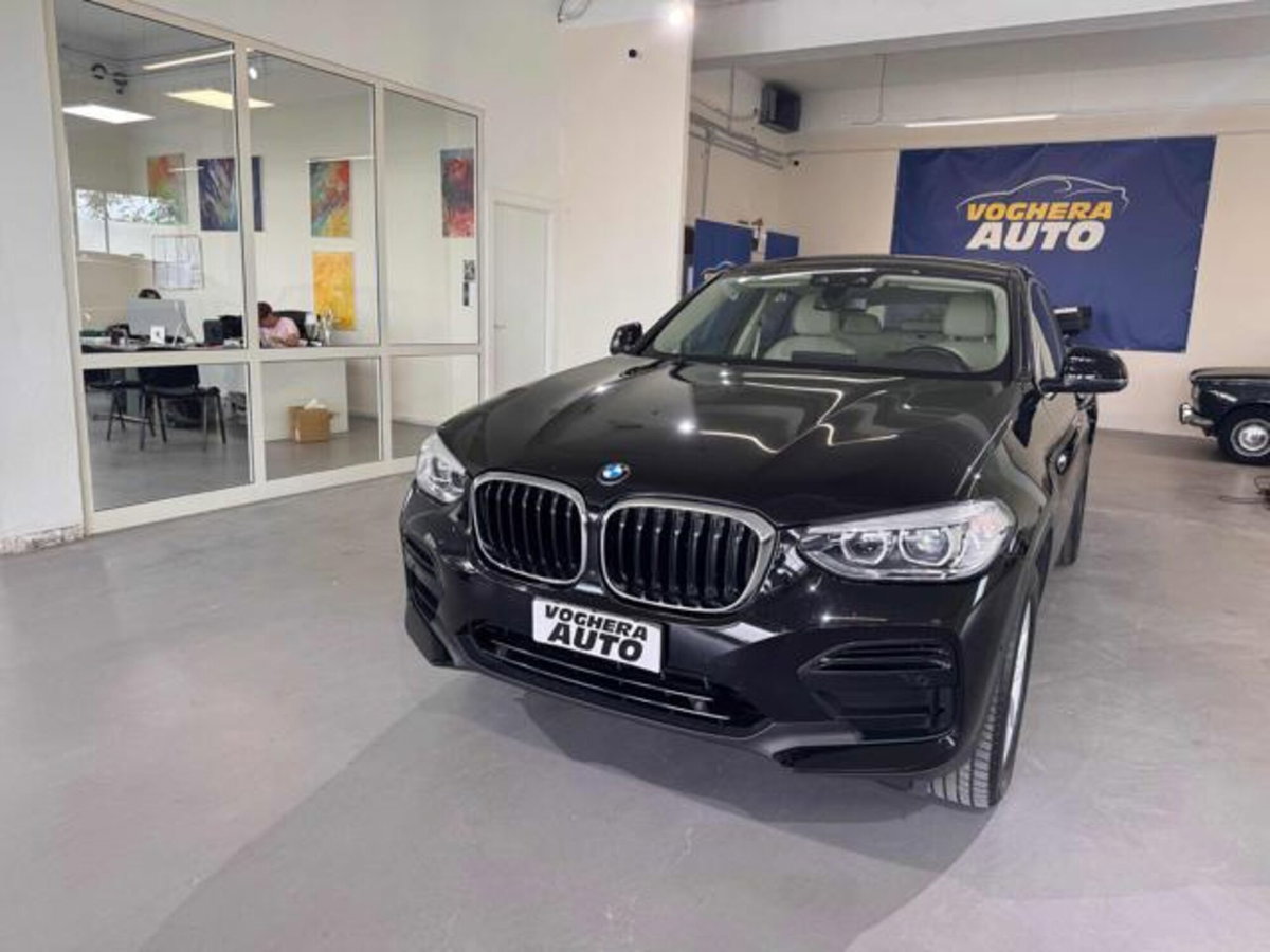 BMW X4 xDrive20i xLine (3)