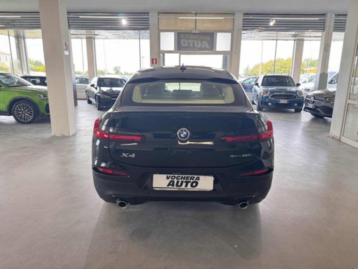BMW X4 xDrive20i xLine (4)