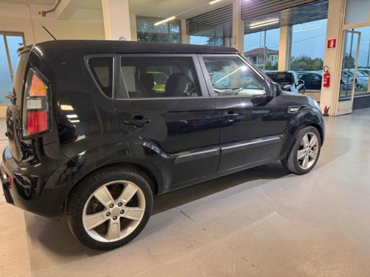 Kia Soul 1.6 CRDi VGT Cool (10)