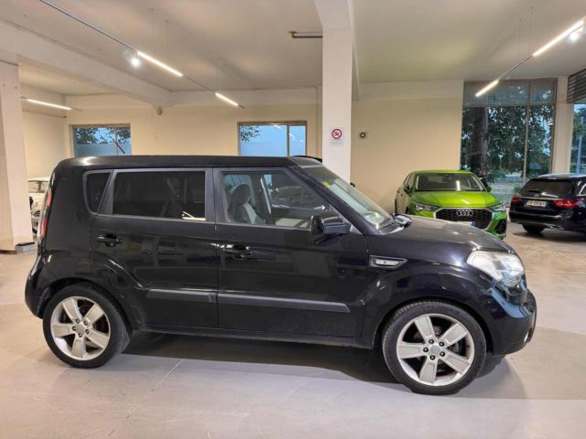 Kia Soul 1.6 CRDi VGT Cool (9)
