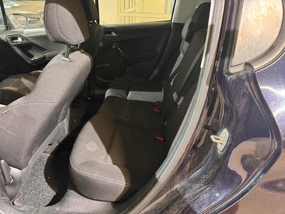 Peugeot 208 75 5 porte Active (13)