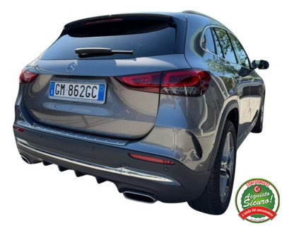 Mercedes-Benz GLA SUV 180 d Automatic Premium (3)