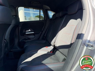 Mercedes-Benz GLA SUV 180 d Automatic Premium (8)