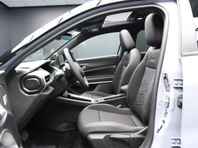 Jeep Avenger 1.2 turbo e-hybrid mhev Summit fwd 110cv edct6 (3)