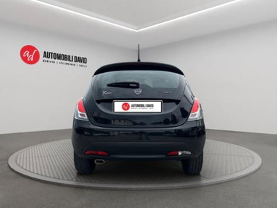 Lancia Ypsilon 1.0 FireFly 5 porte S&S Hybrid Ecochic Gold (6)