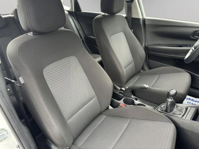 Hyundai i20 1.2 MPI MT ConnectLine (16)