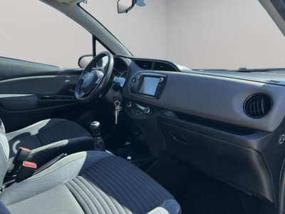 Toyota Yaris 1.3 5 porte Lounge (18)