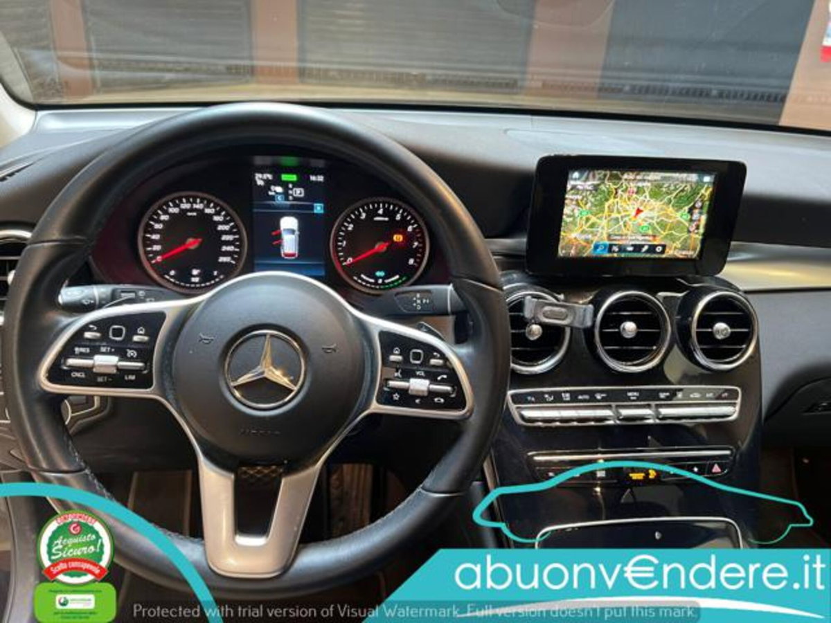 Mercedes-Benz GLC Coupé 300 e 4Matic Plug-in hybrid Coupé Business (18)