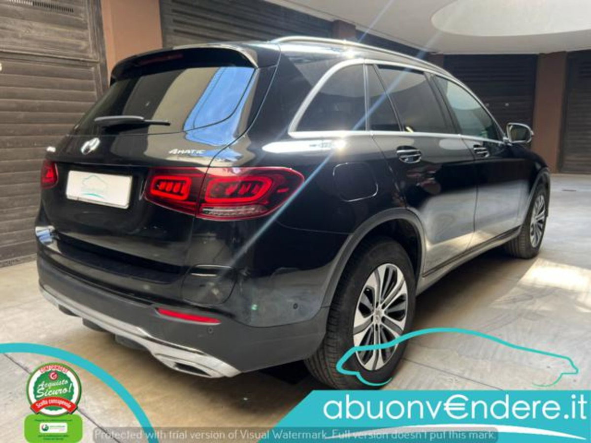 Mercedes-Benz GLC Coupé 300 e 4Matic Plug-in hybrid Coupé Business (8)