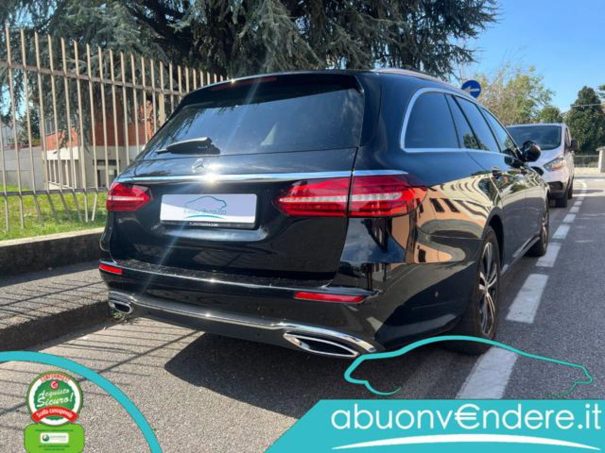 Mercedes-Benz Classe E 220 d Mild hybrid 4Matic Auto Business Sport (8)
