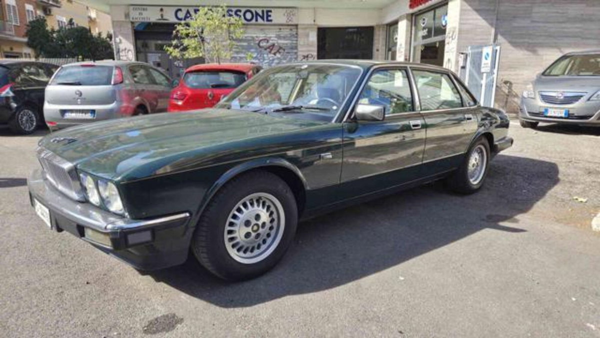 Jaguar XJ6 3.6