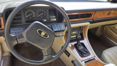 Jaguar XJ6 3.6 (9)