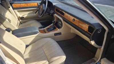 Jaguar XJ6 3.6 (11)