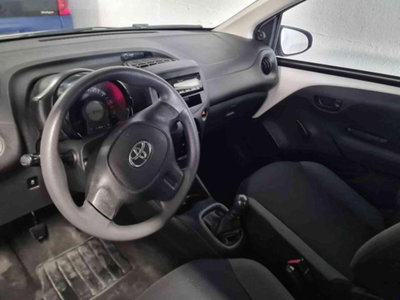 Toyota Aygo 1.0 VVT-i 69 CV 3 porte x-wave (7)