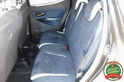 Lancia Ypsilon 1.2 69 CV 5 porte Gold (10)