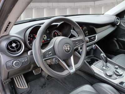 Alfa Romeo Giulia 2.2 Turbodiesel 210 CV AT8 AWD Q4 Veloce (12)