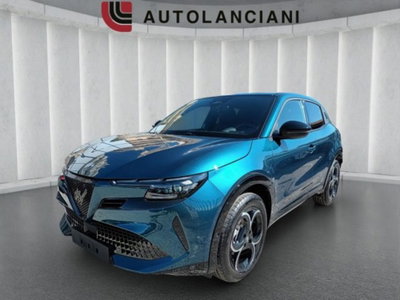 Alfa Romeo Junior elettrica Ti 156cv nuova