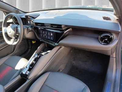 Alfa Romeo Junior elettrica Ti 156cv (12)