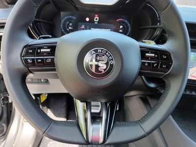 Alfa Romeo Junior elettrica Speciale 156cv (19)