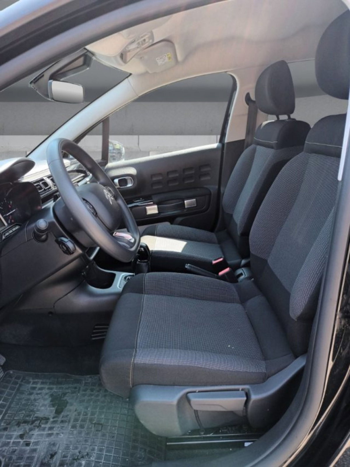 Citroen C3 1.2 puretech Max s&s 83cv neopatentati (6)