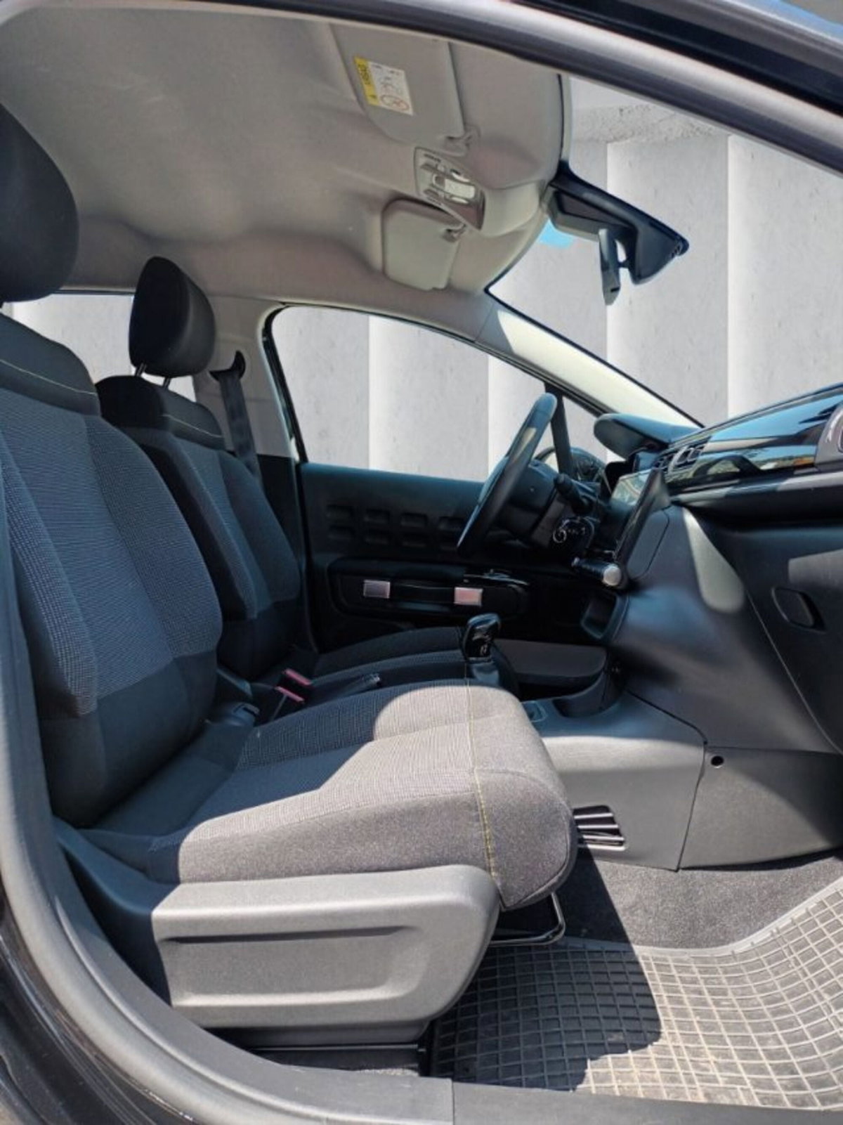 Citroen C3 1.2 puretech Max s&s 83cv neopatentati (9)
