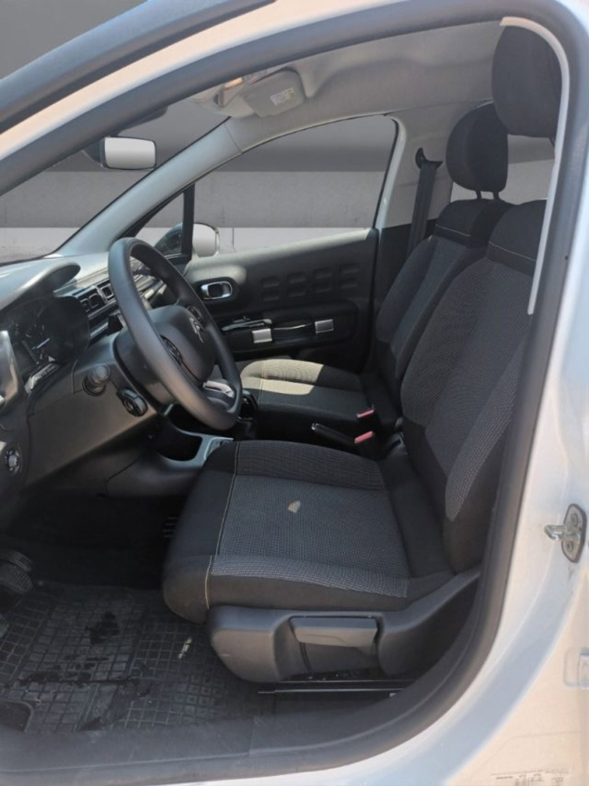 Citroen C3 1.2 puretech Max s&s 83cv neopatentati (6)