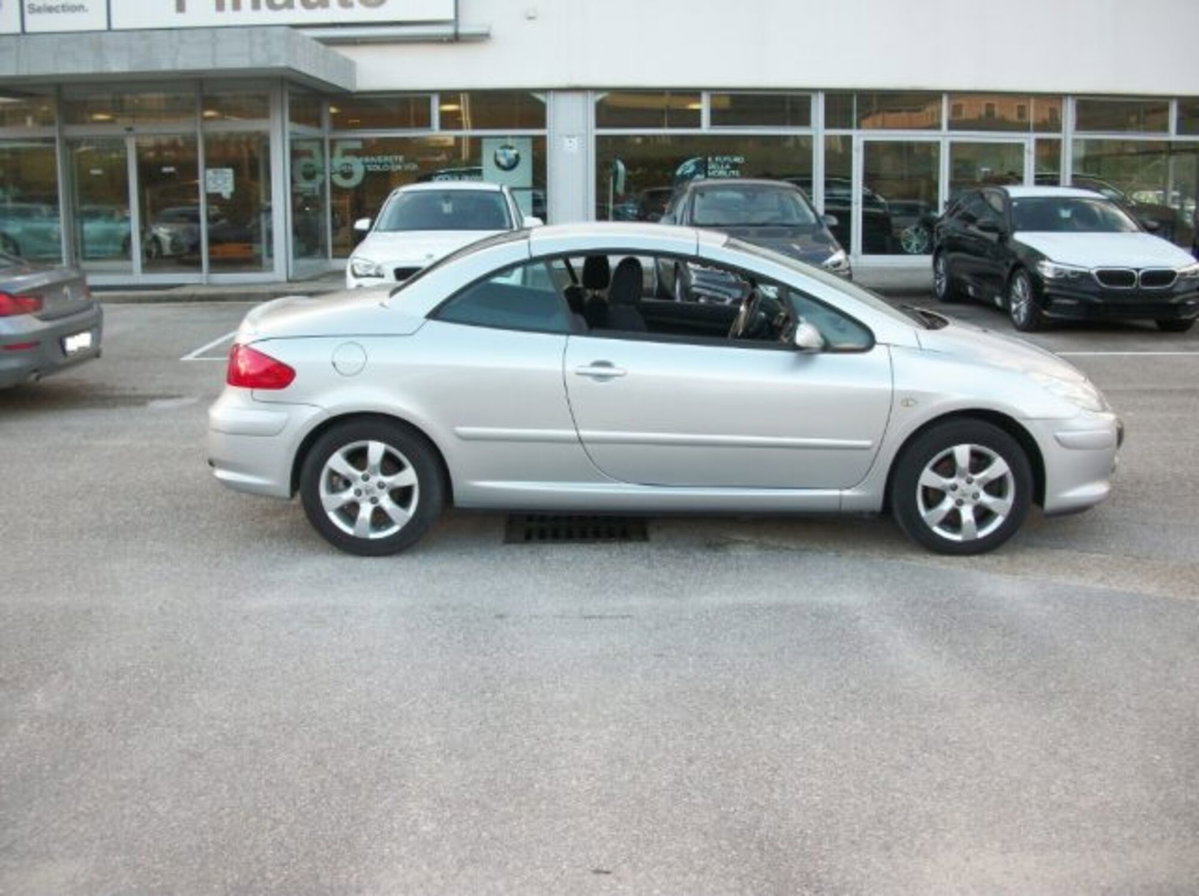 Peugeot 307 Cabrio HDi FAP CC Tecno (2)