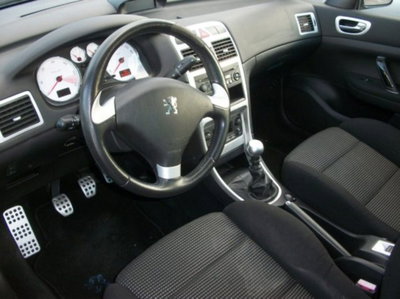 Peugeot 307 Cabrio HDi FAP CC Tecno (3)
