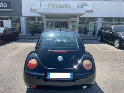 Volkswagen New Beetle TDI (6)