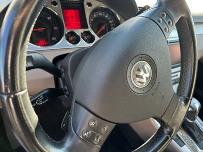 Volkswagen Passat Variant 2.0 TDI 170CV DPF Highline (13)