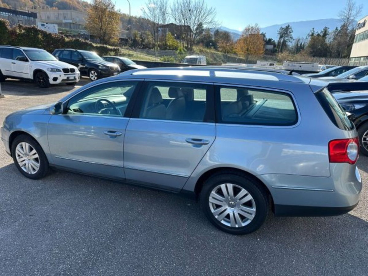 Volkswagen Passat Variant 2.0 TDI 170CV DPF Highline (4)