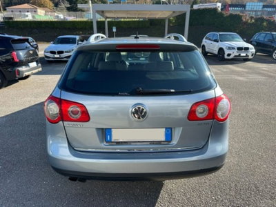 Volkswagen Passat Variant 2.0 TDI 170CV DPF Highline (5)