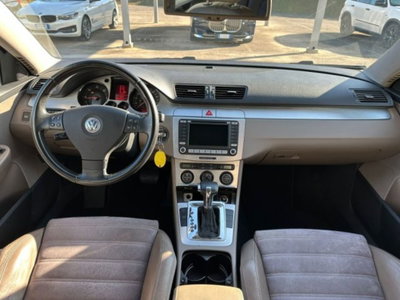 Volkswagen Passat Variant 2.0 TDI 170CV DPF Highline (7)