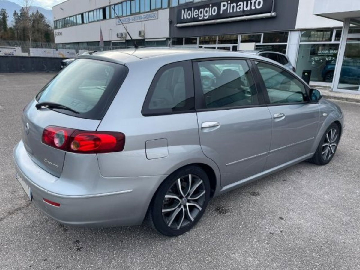 Fiat Croma 1.9 Multijet 16V Dynamic (4)