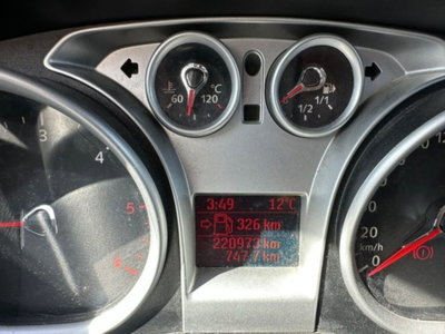 Ford Kuga 2.0 TDCi 136 CV 4WD Titanium DPF (16)