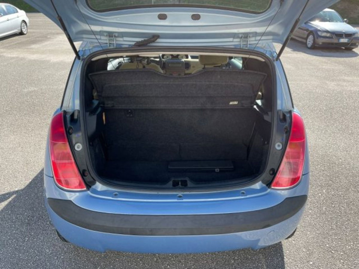 Lancia Ypsilon 1.3 MJT 75 CV Argento (7)
