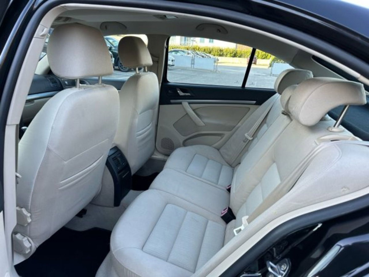 Skoda Octavia 1.9 TDI Ambiente (10)