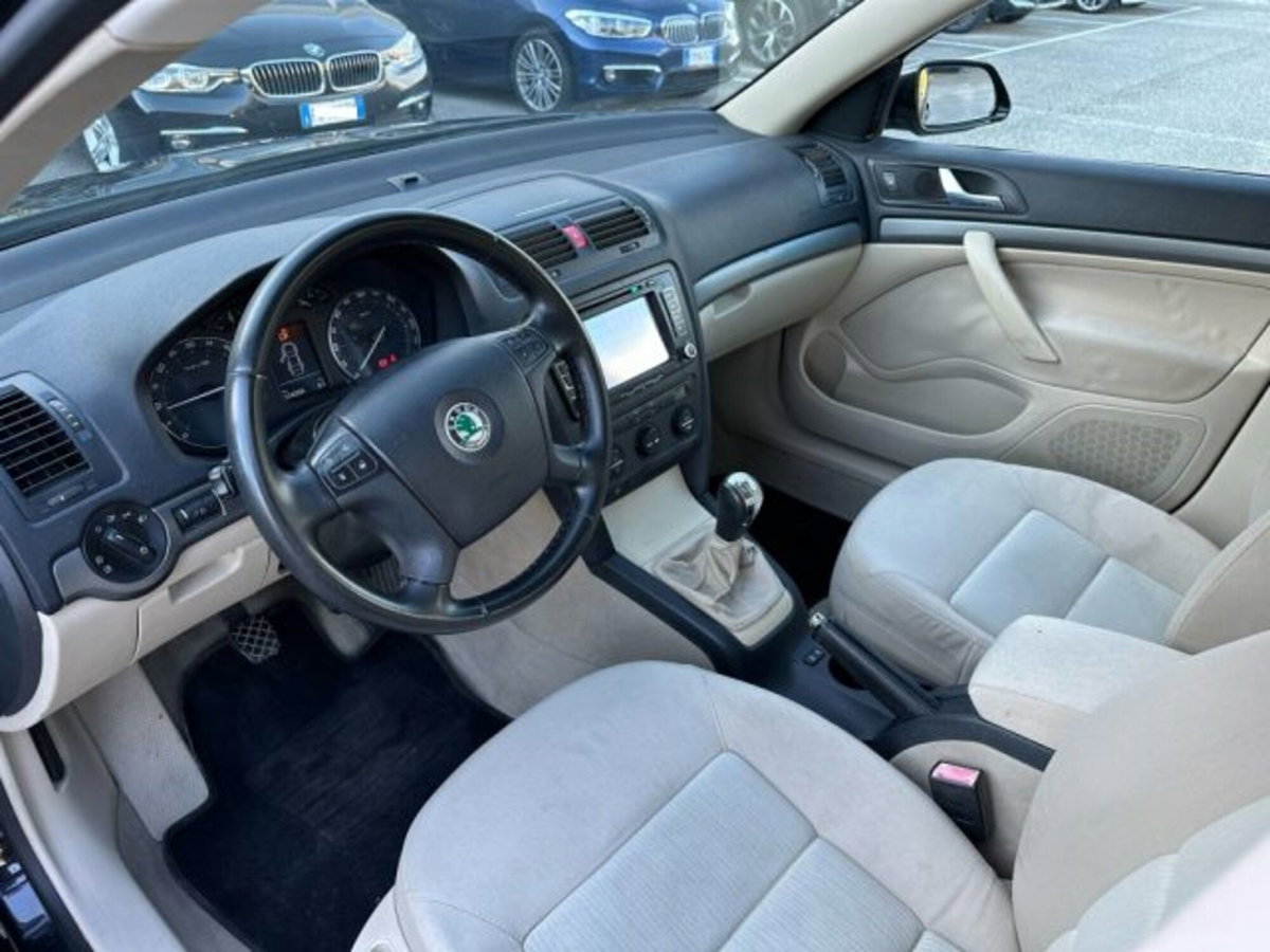 Skoda Octavia 1.9 TDI Ambiente (6)